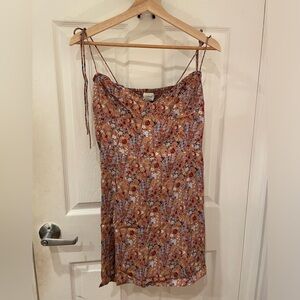 Aritzia Wilfred Floral Spaghetti Strap Dress